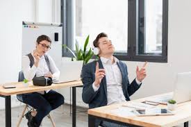 Fenomena “Quiet Consumer” dan Dampaknya terhadap Strategi Bisnis Modern